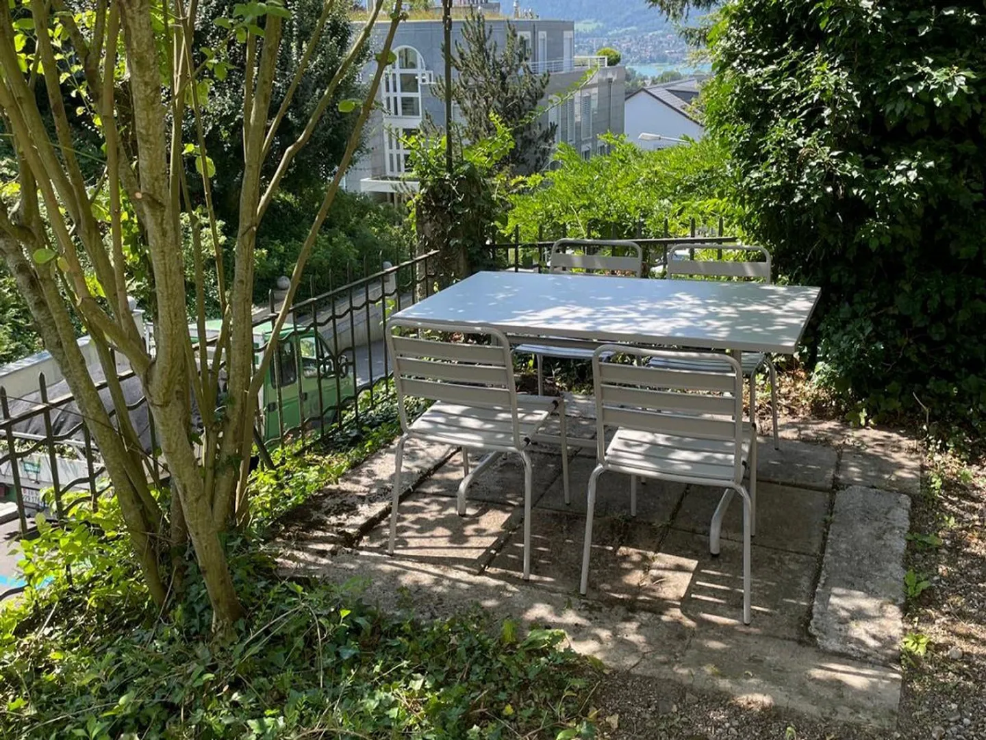 Camera arredata in casa comunitaria - Foto 3 di 3