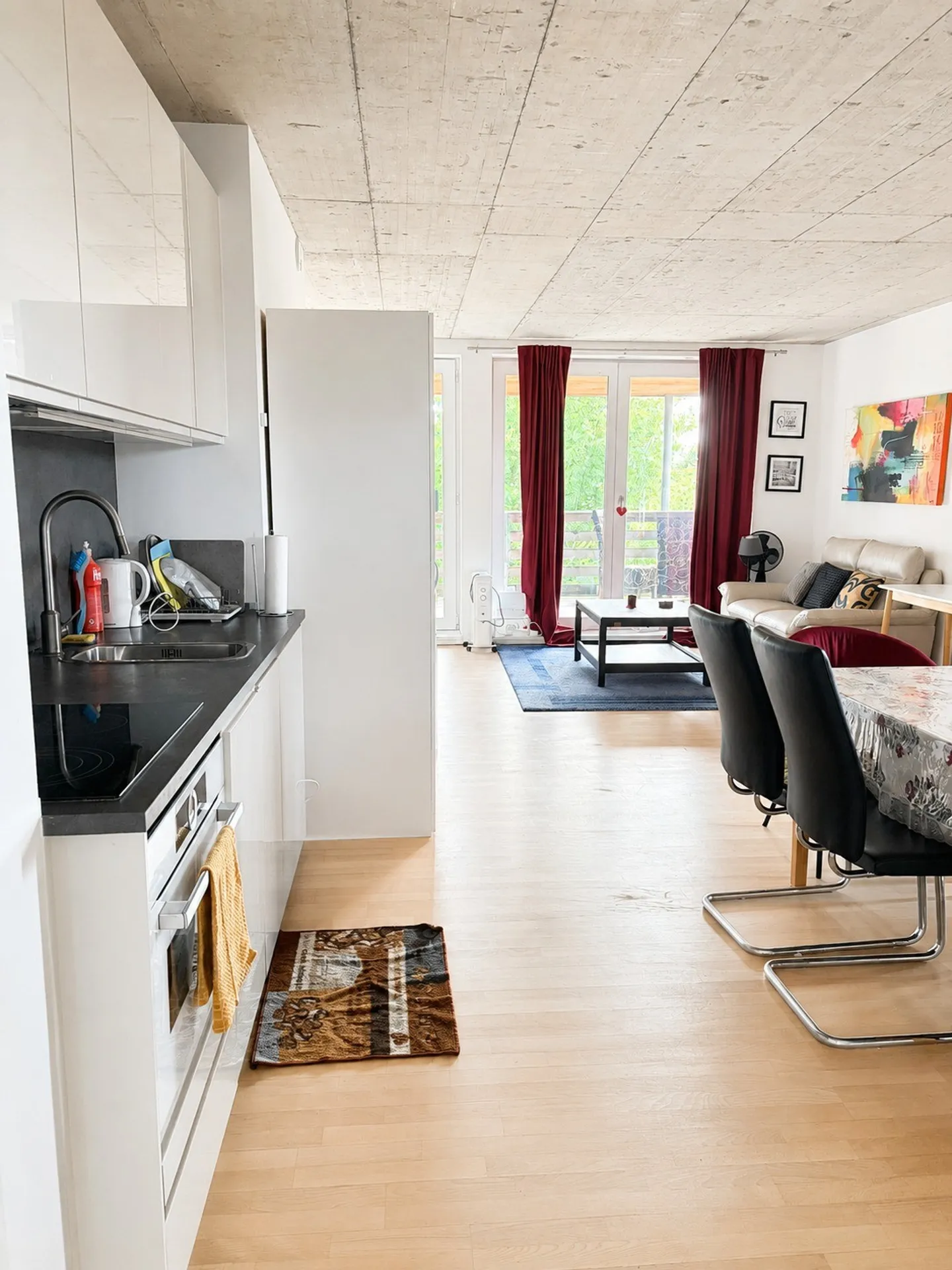 Charmant appartement 2.5 pièces - Photo 3 sur 13