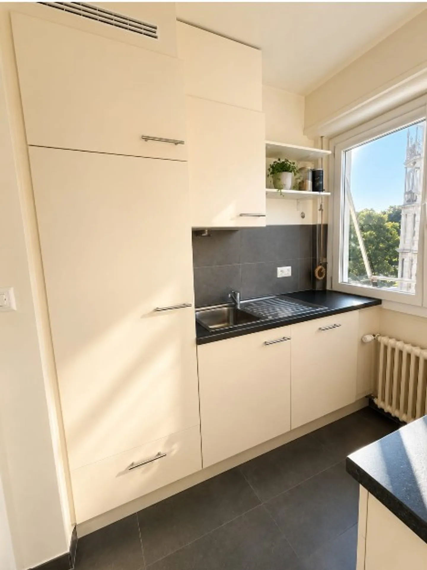 Charmant appartement 2.5 pièces - Photo 4 sur 8