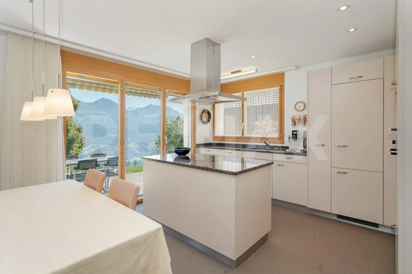 Dein Platz in der ersten Reihe - wohnen über dem Alltag ! - Foto 6 von 13