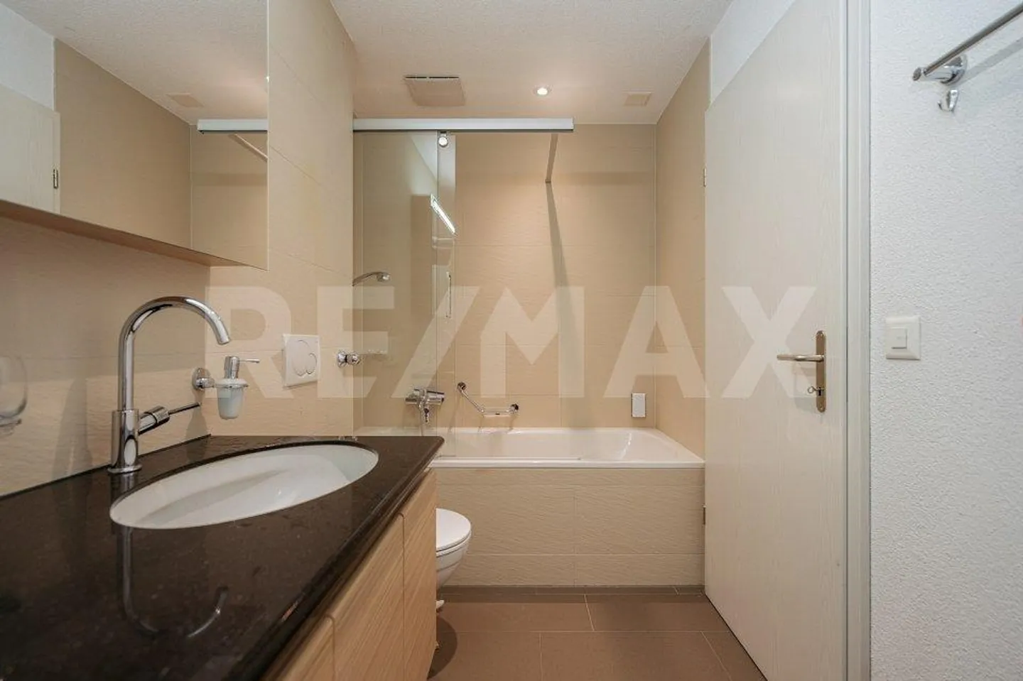 Dein Platz in der ersten Reihe - wohnen über dem Alltag ! - Foto 10 von 13