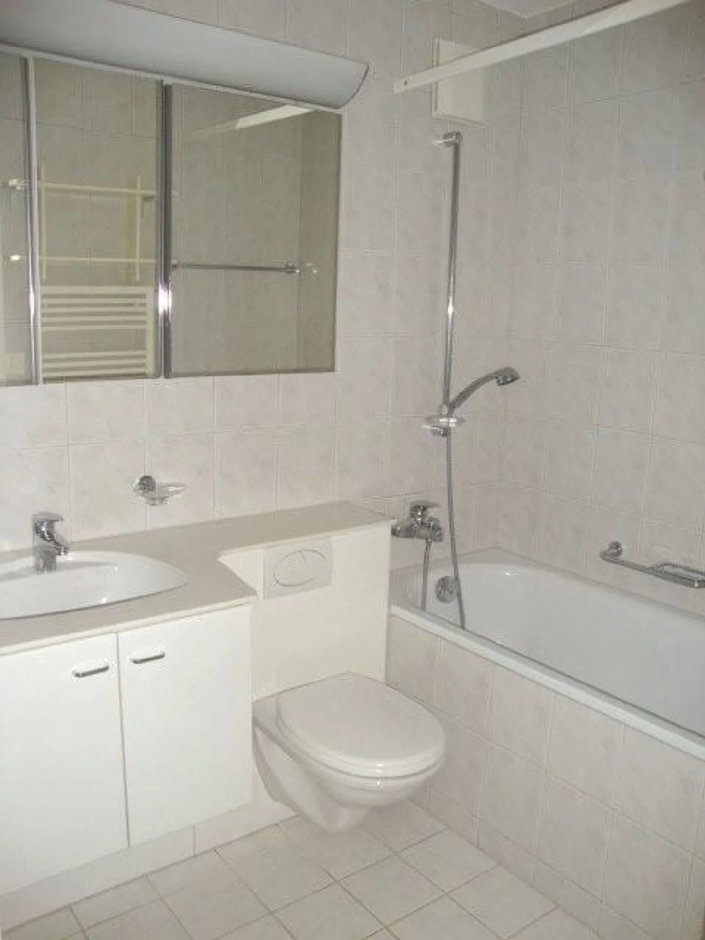 Bell'appartamento luminoso, limitato fino al 31.03.2207 - Foto 7 di 9