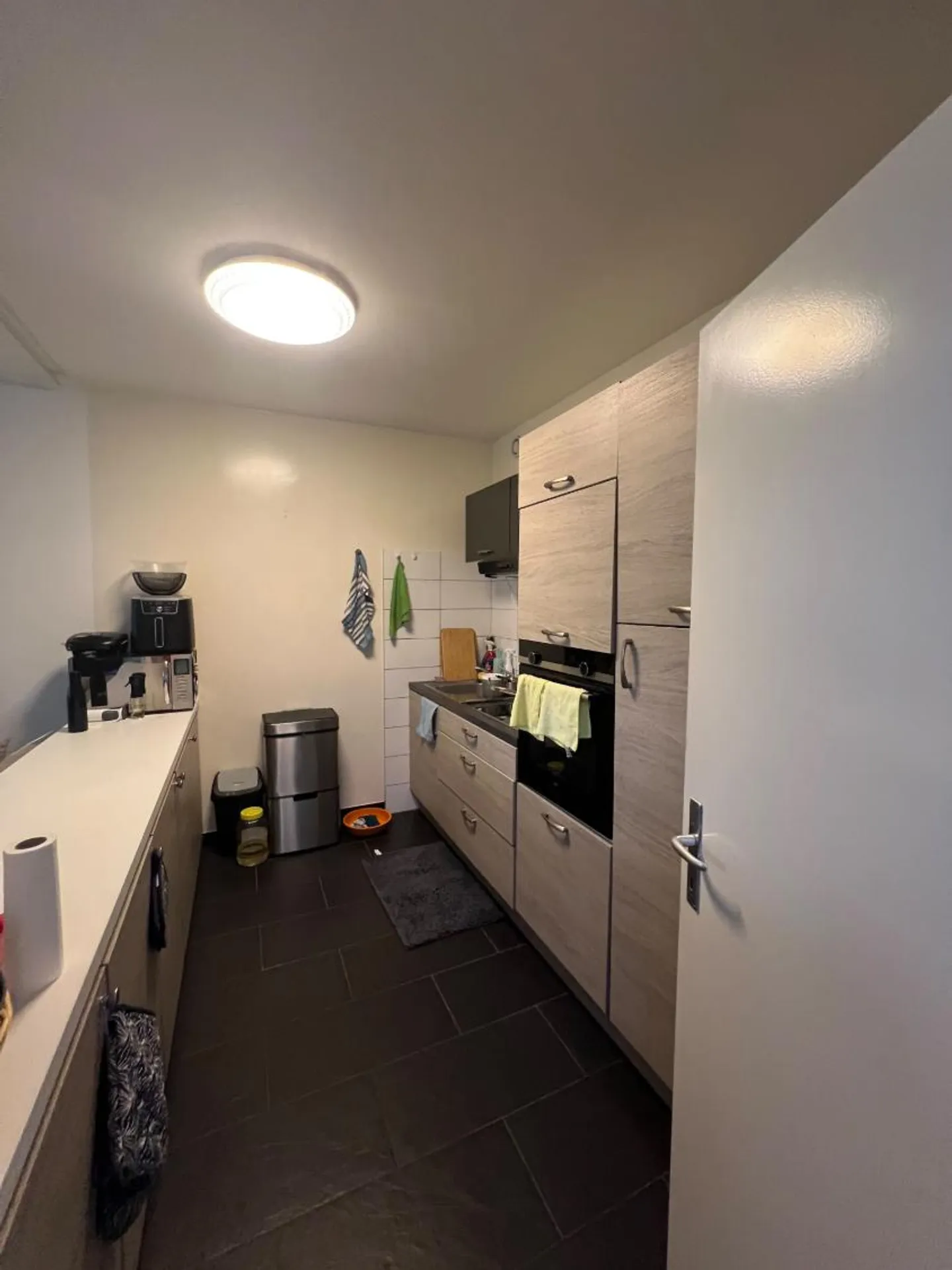 Charmant appartement 3 pièces - Photo 3 sur 9
