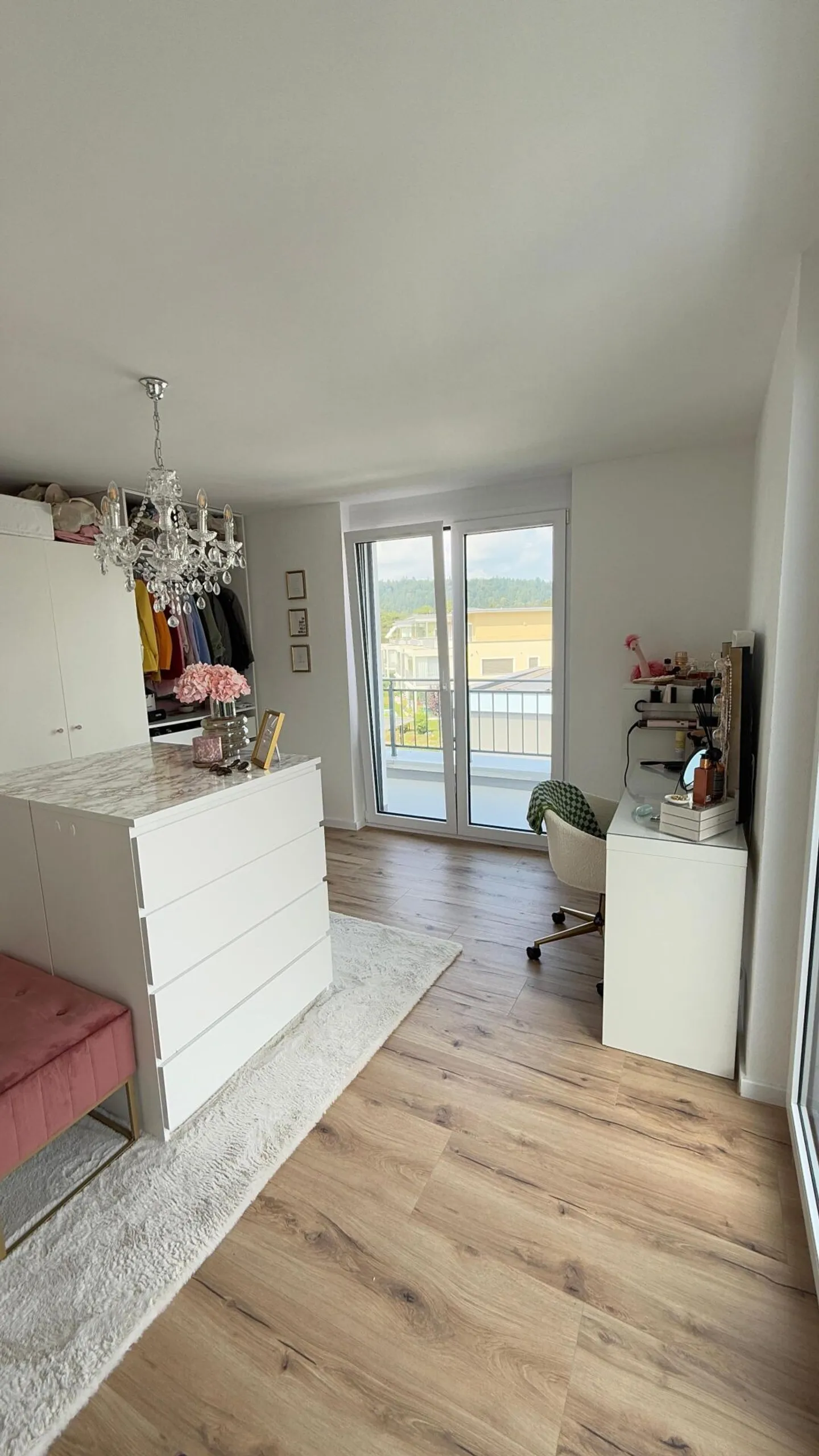 Appartamento attico di 4,5 stanze con bella terrazza e vista! - Foto 14 di 14