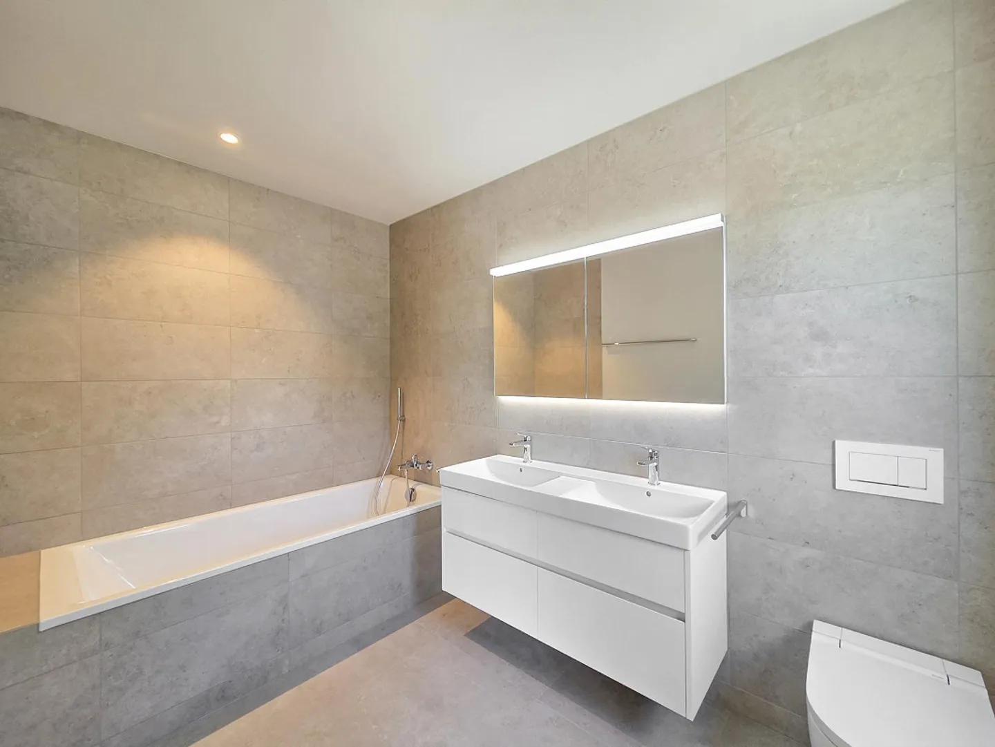 Large 3.5 and 4.5 Room New Apartments in Idyllic Location - Photo 25 of 30