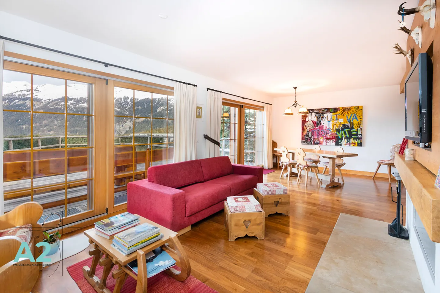 Chalet mit atemberaubendem Blick auf das Tal und die Alpen - Foto 1 von 19