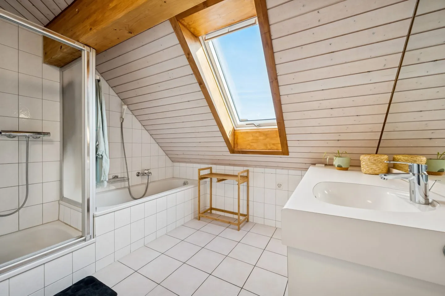 Charmantes Einfamilienhaus mit Aussicht - Foto 10 von 13