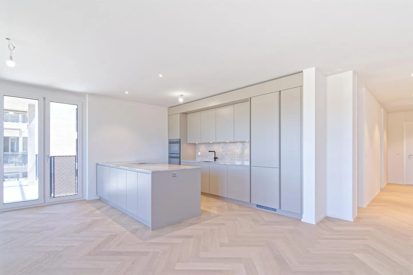 First occupancy - 4.5-room apartment on the 1st floor with a wide view - Photo 16 of 23