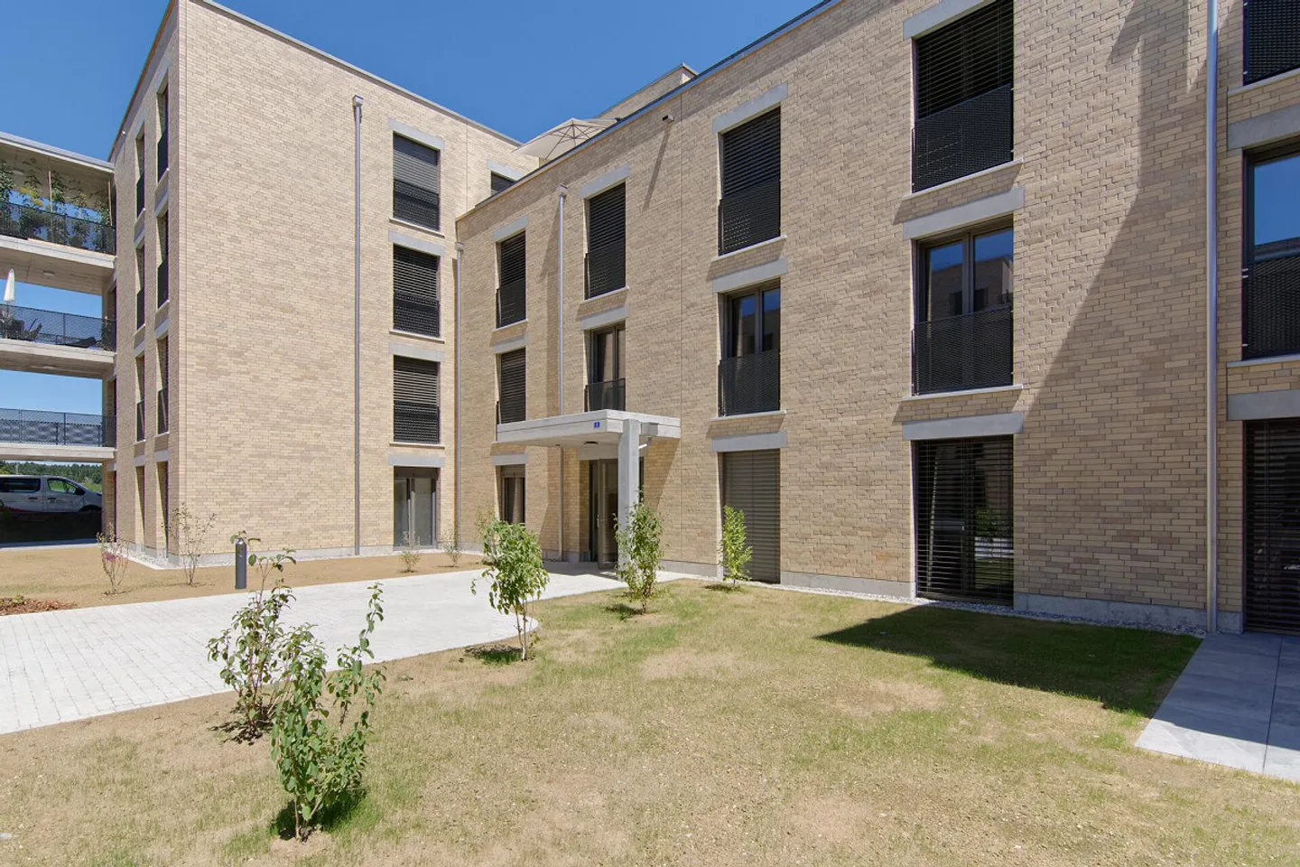 First occupancy - 4.5-room apartment on the 1st floor with a wide view - Photo 22 of 23