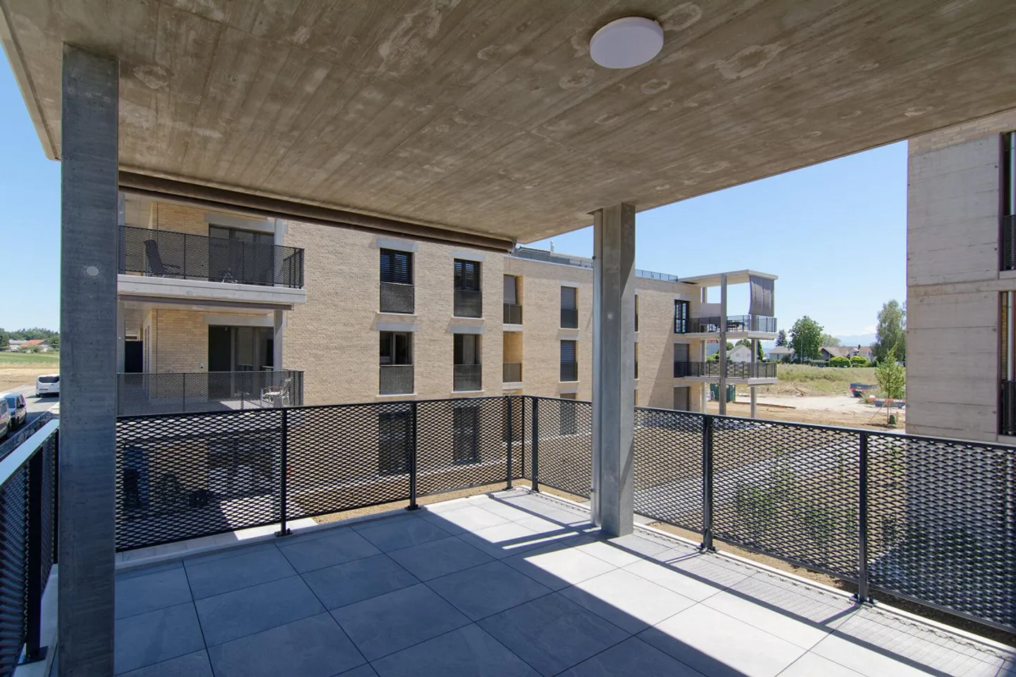 First occupancy - 4.5-room apartment on the 1st floor with a wide view - Photo 19 of 23