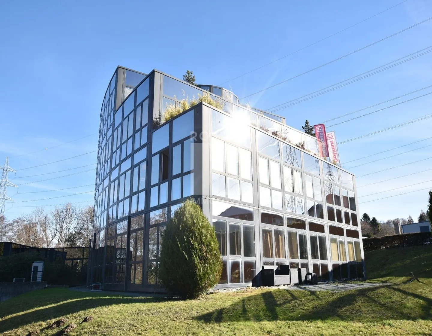 Mont-sur-Lausanne - Surfaces administratives et/ou commerciales - Photo 2 sur 6