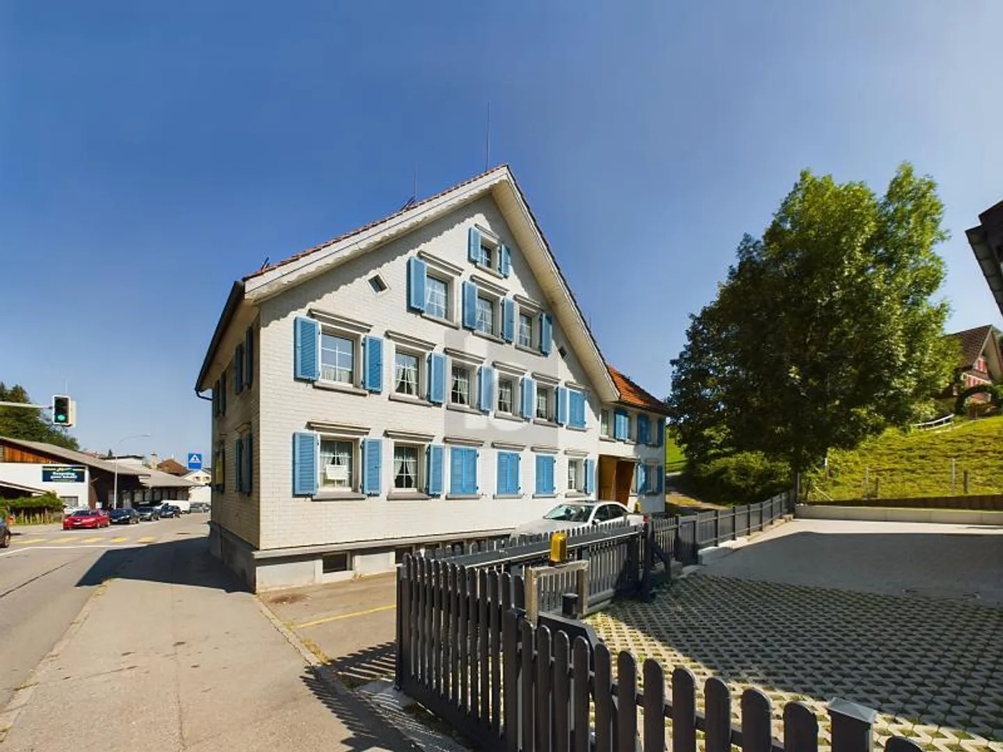 Charmant avec vue sur le vert - Photo 2 sur 4