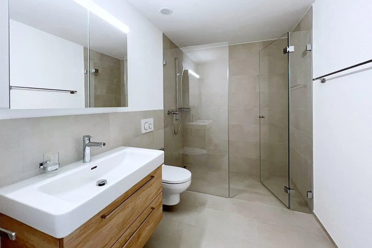 New, modern 2.5-room apartment, 6410 Goldau - First rental - Photo 7 of 9