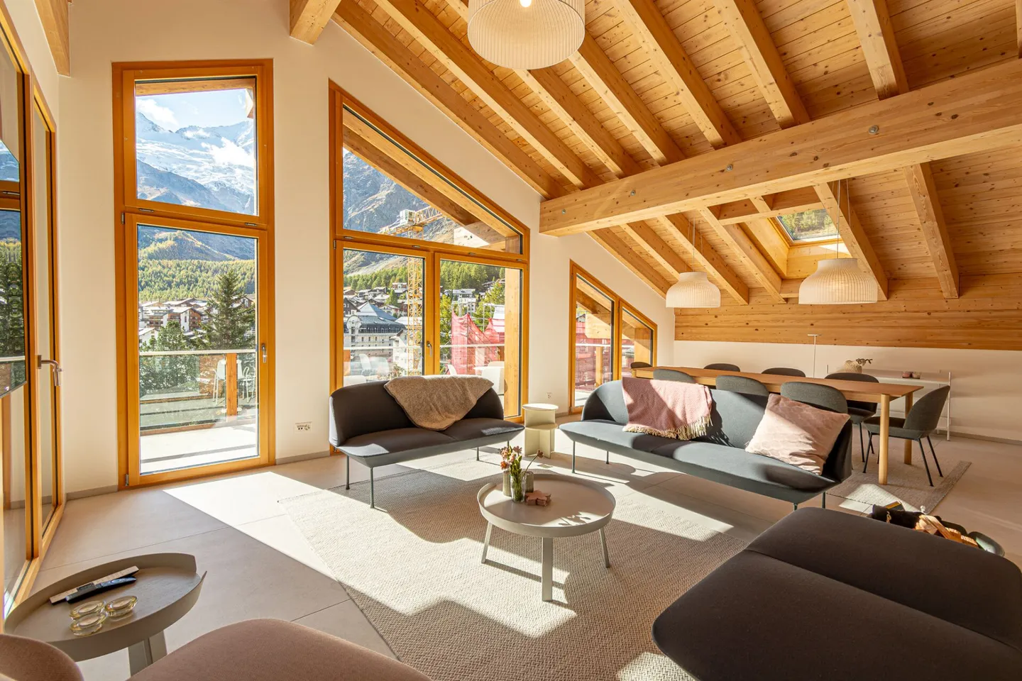 L'anniversaire des 40 ans de Last Christmas de WHAM! a été enregistré dans ce penthouse ; venez voir pourquoi ! - Photo 5 sur 50