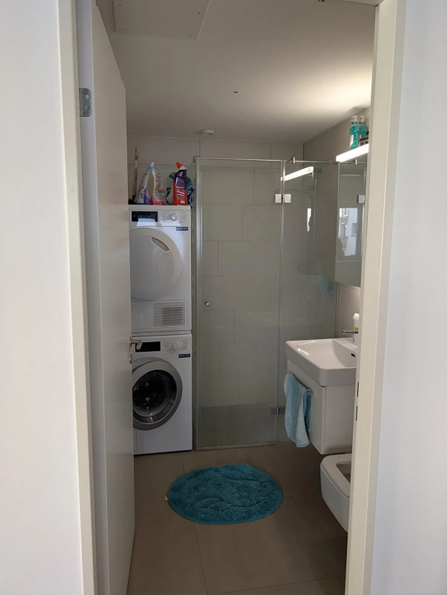 Nuovo inquilino cercasi a partire dal 1° dicembre 2025: appartamento studio moderno e tranquillo su Bäckeranlage (con ripostiglio privato). - Foto 4 di 4