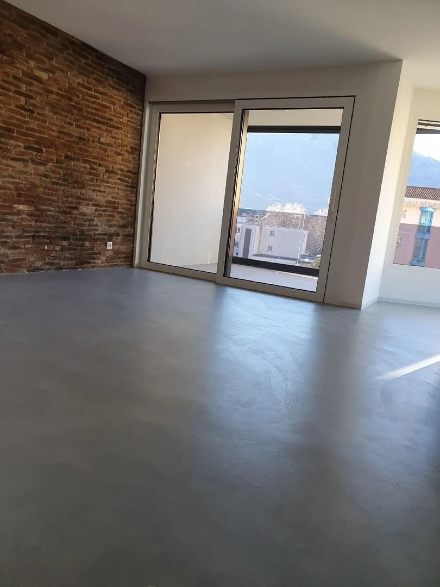 Appartamento Bellinzona 2.5 locali - Foto 2 di 7