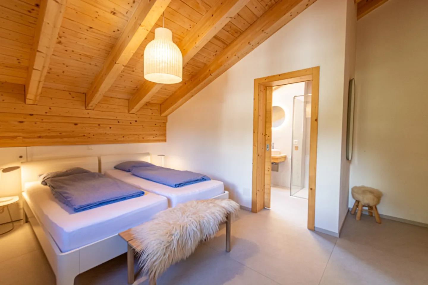 L'anniversaire des 40 ans de Last Christmas de WHAM! a été enregistré dans ce penthouse ; venez voir pourquoi ! - Photo 19 sur 50