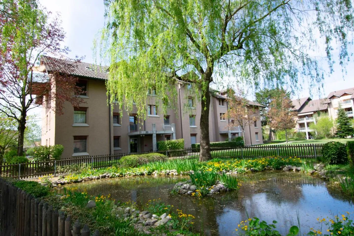 Emplacement central dans la région - dans le vert - appartement de 4,5 pièces - Photo 11 sur 11