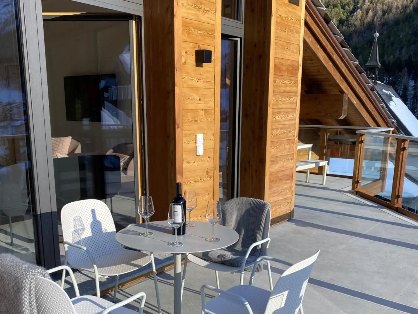 L'anniversaire des 40 ans de Last Christmas de WHAM! a été enregistré dans ce penthouse ; venez voir pourquoi ! - Photo 25 sur 50