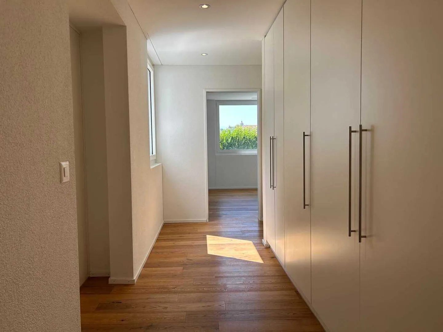 Appartamento giardino sostenibile di 4,5 stanze con comfort moderno - Foto 7 di 13