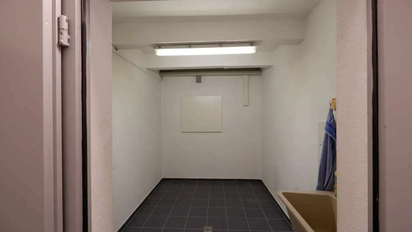Espace de bureau (104 m2) avec ses propres installations sanitaires - Photo 4 sur 6