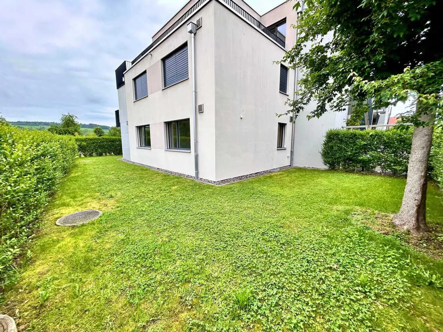 Appartamento giardino sostenibile di 4,5 stanze con comfort moderno - Foto 13 di 13
