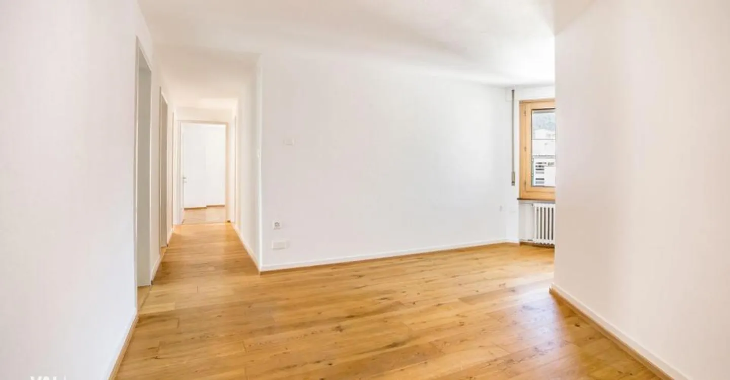 Appartement 6.5 pièces directement à la gare de Brig! - Photo 8 sur 13