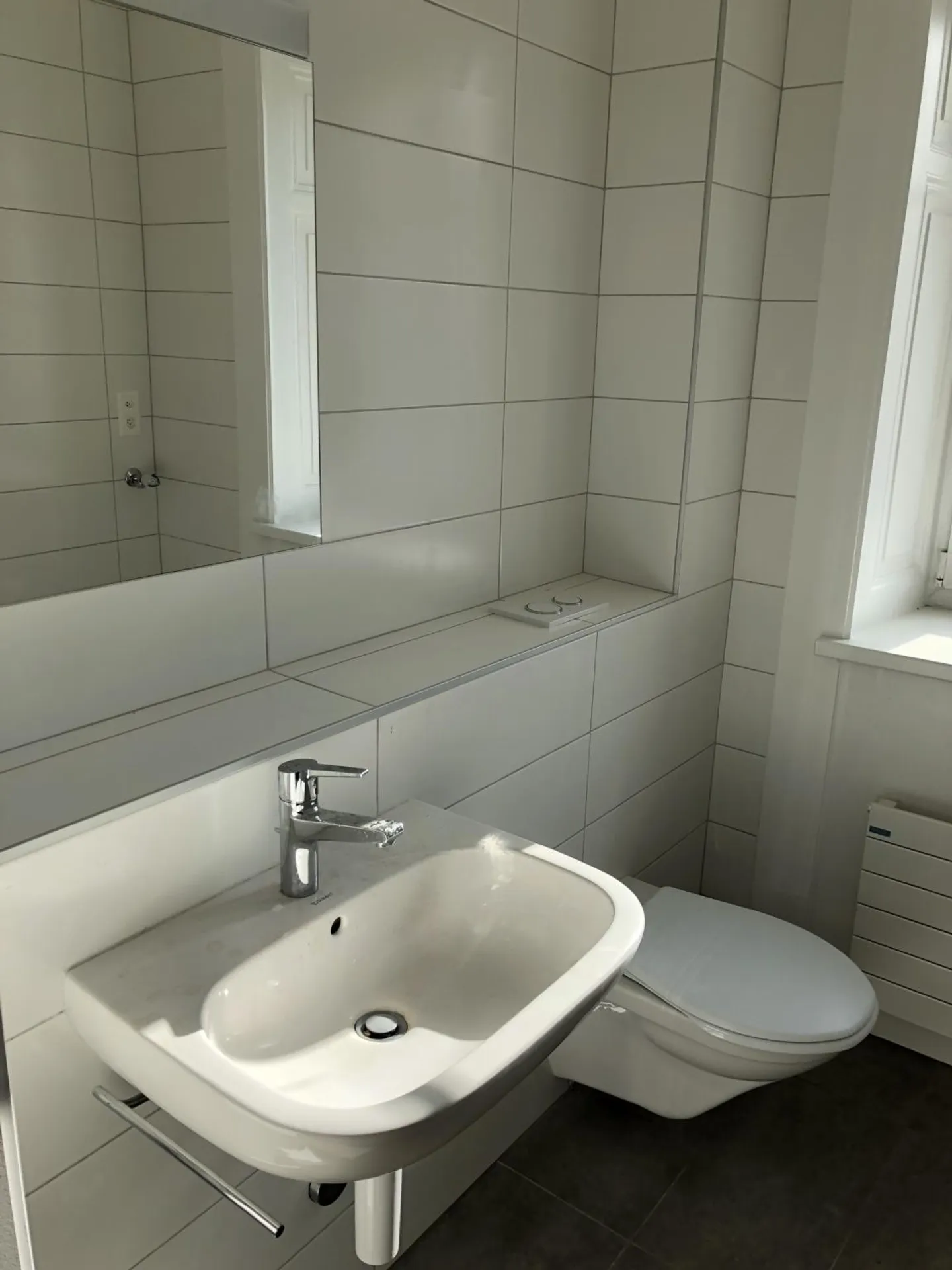 Charming 3-Room Apartment - Photo 4 of 13