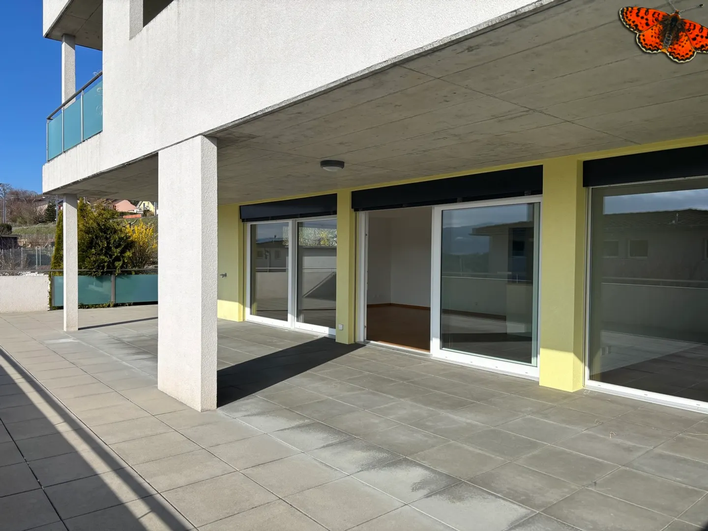 Appartement spacieux avec grande terrasse - Photo 13 sur 15