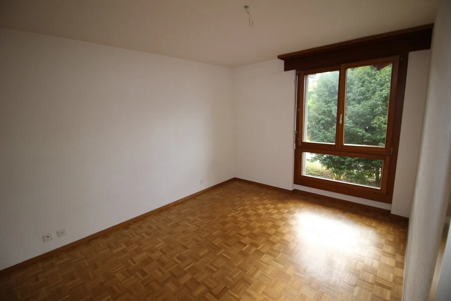 Appartement Charmant avec Vue Jardin - Photo 12 sur 13