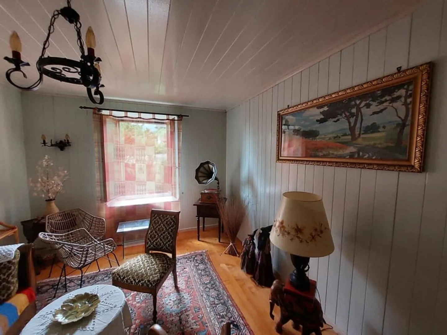 Charming farmhouse with a view of the lake and the Alps, on a plot of 2,867 m² - Photo 12 of 13