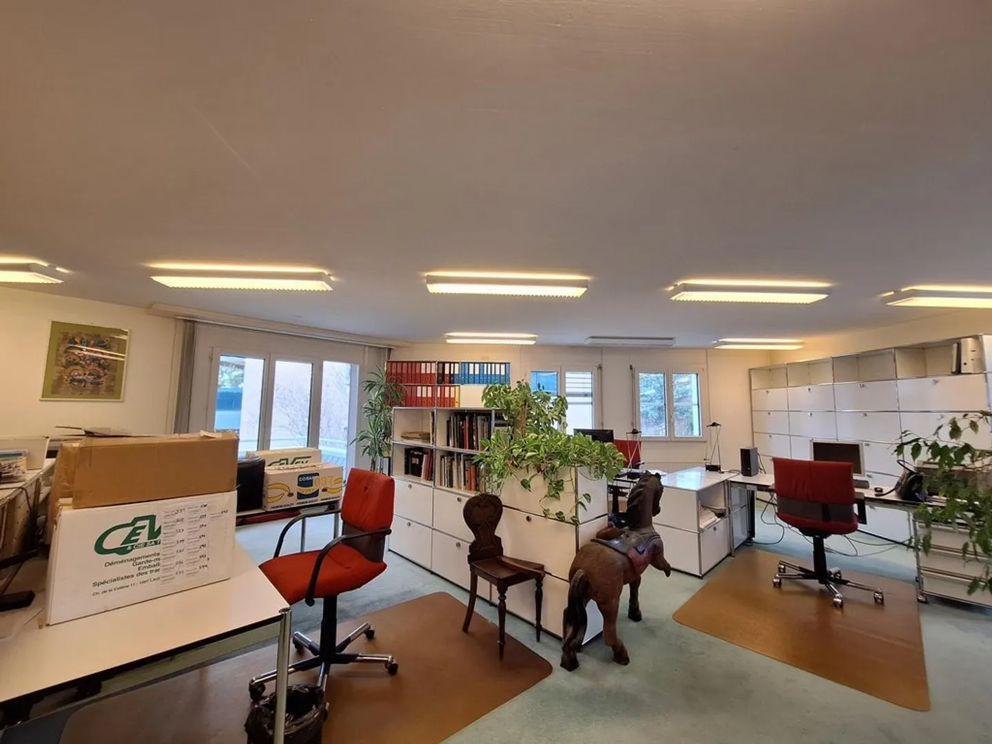 Office space for rent - Photo 5 of 10