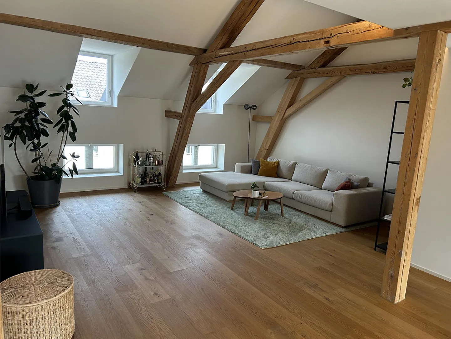 Appartement en Maisonette Exclusif – 210 m², 6.5 Pièces - Photo 2 sur 13
