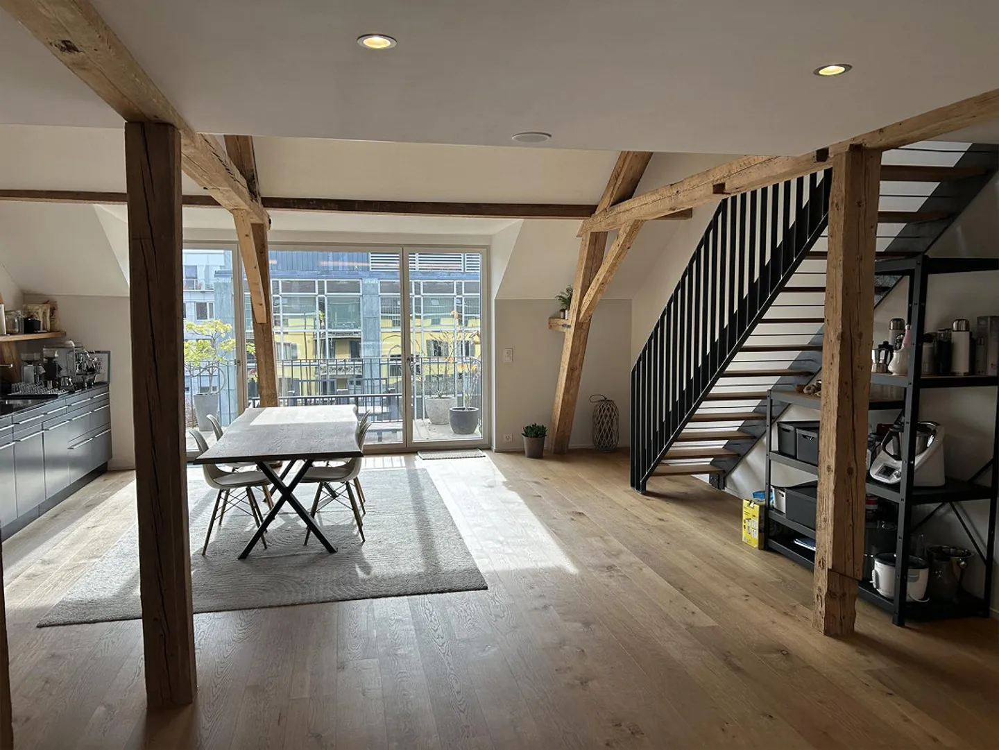 Appartement en Maisonette Exclusif – 210 m², 6.5 Pièces - Photo 3 sur 13