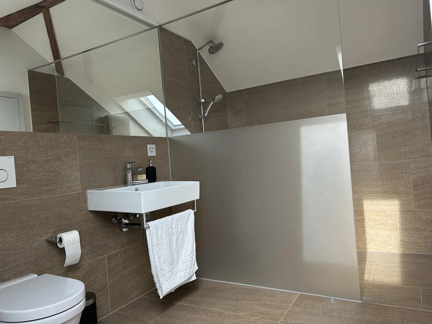 Appartement en Maisonette Exclusif – 210 m², 6.5 Pièces - Photo 13 sur 13