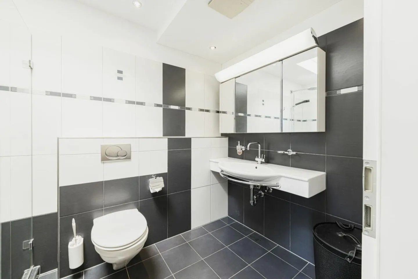 YOUR FAMILY DREAM IN A TOP LOCATION IN THE POPULAR BREITE DISTRICT - Photo 19 of 30