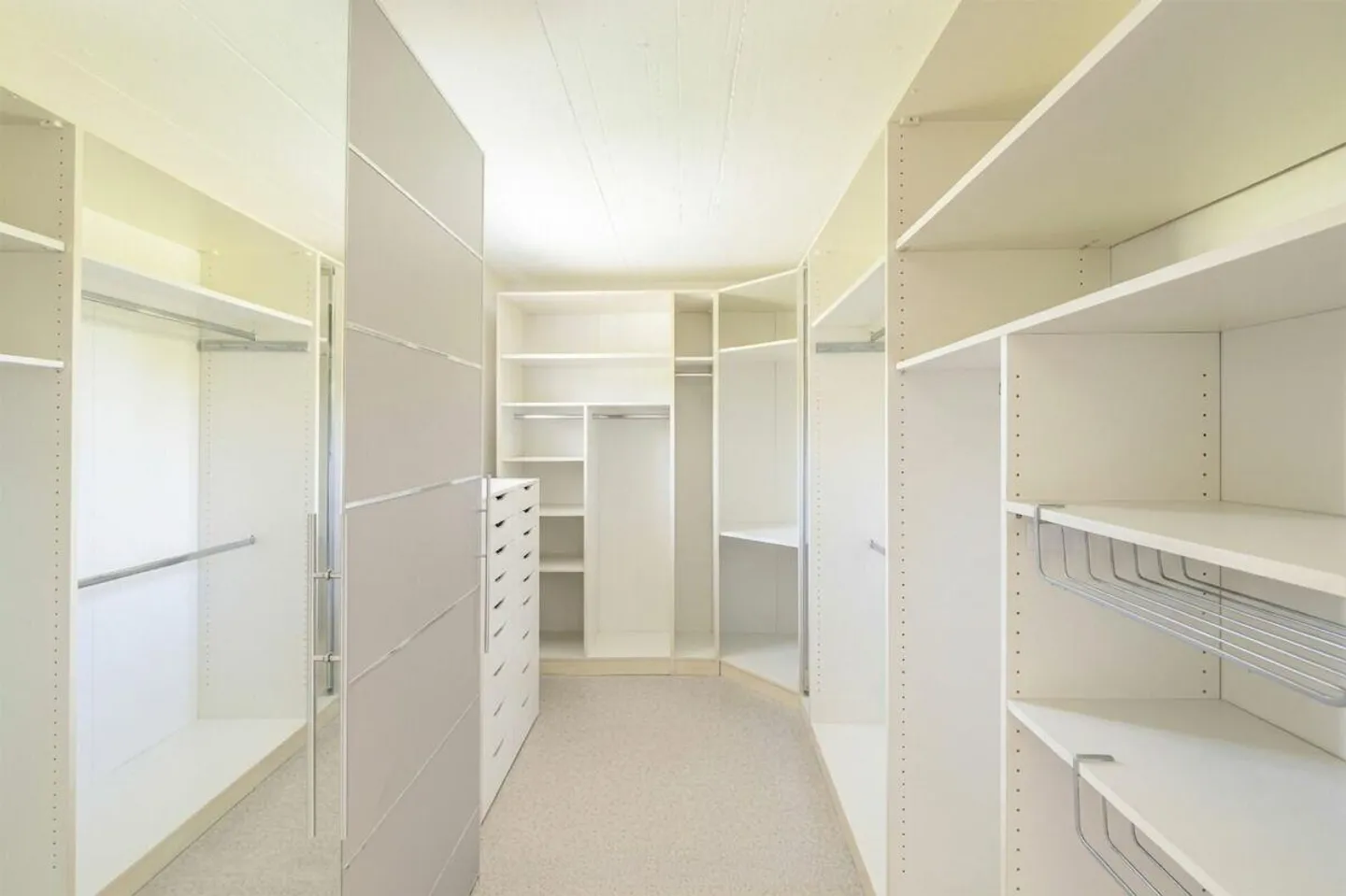YOUR FAMILY DREAM IN A TOP LOCATION IN THE POPULAR BREITE DISTRICT - Photo 21 of 30