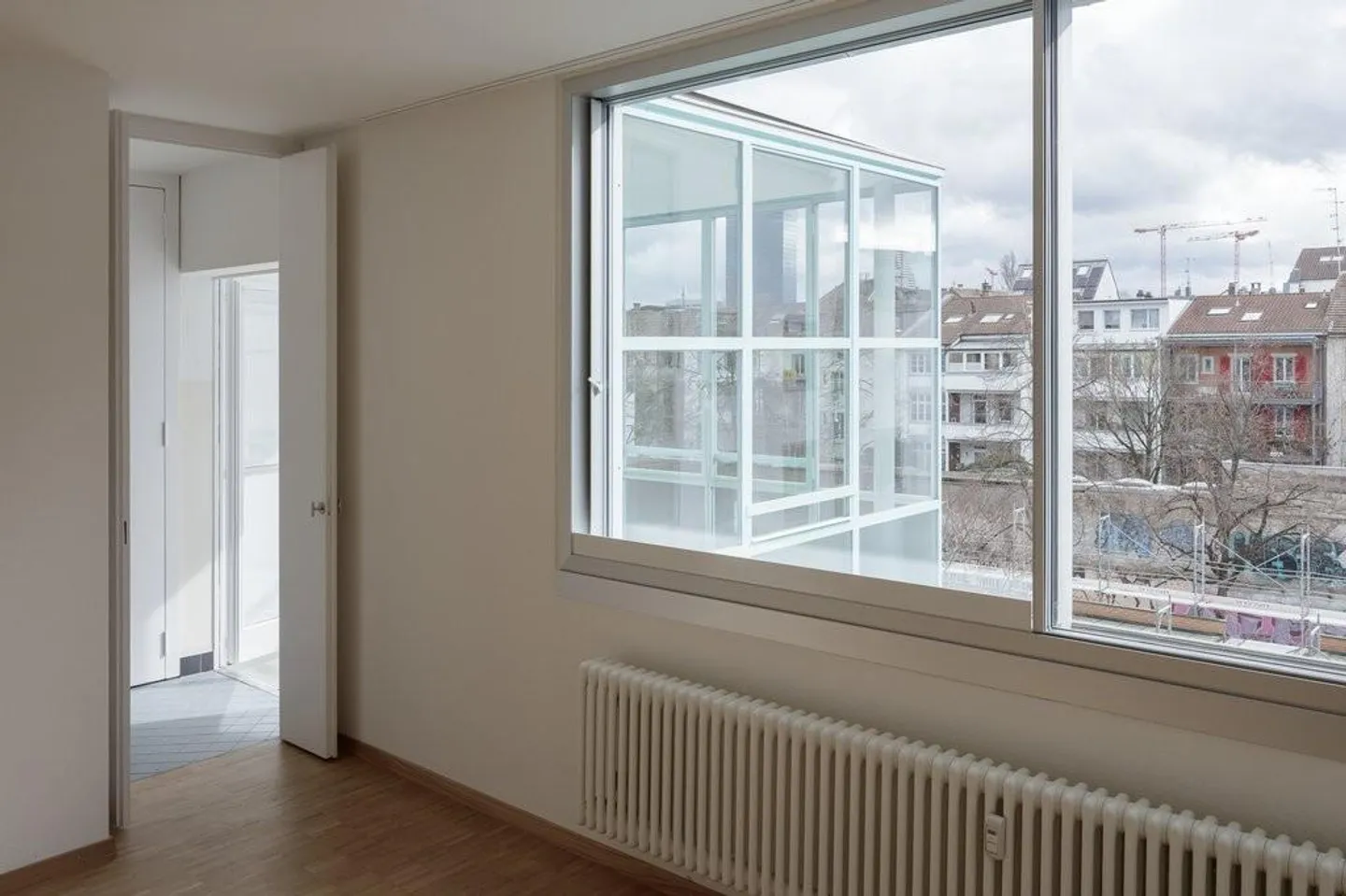 Renovated apartment in a vibrant city district - Photo 6 of 6