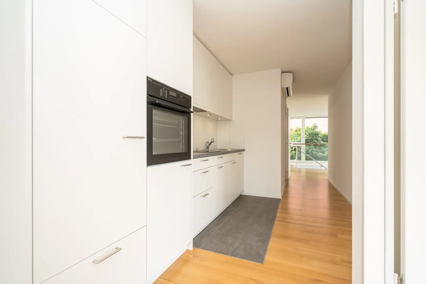 Espace Commercial Polyvalent à Belp - Photo 5 sur 10