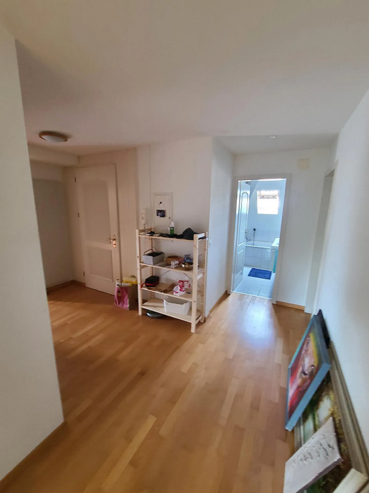 Spacious, special penthouse in an old city villa - Photo 8 of 13