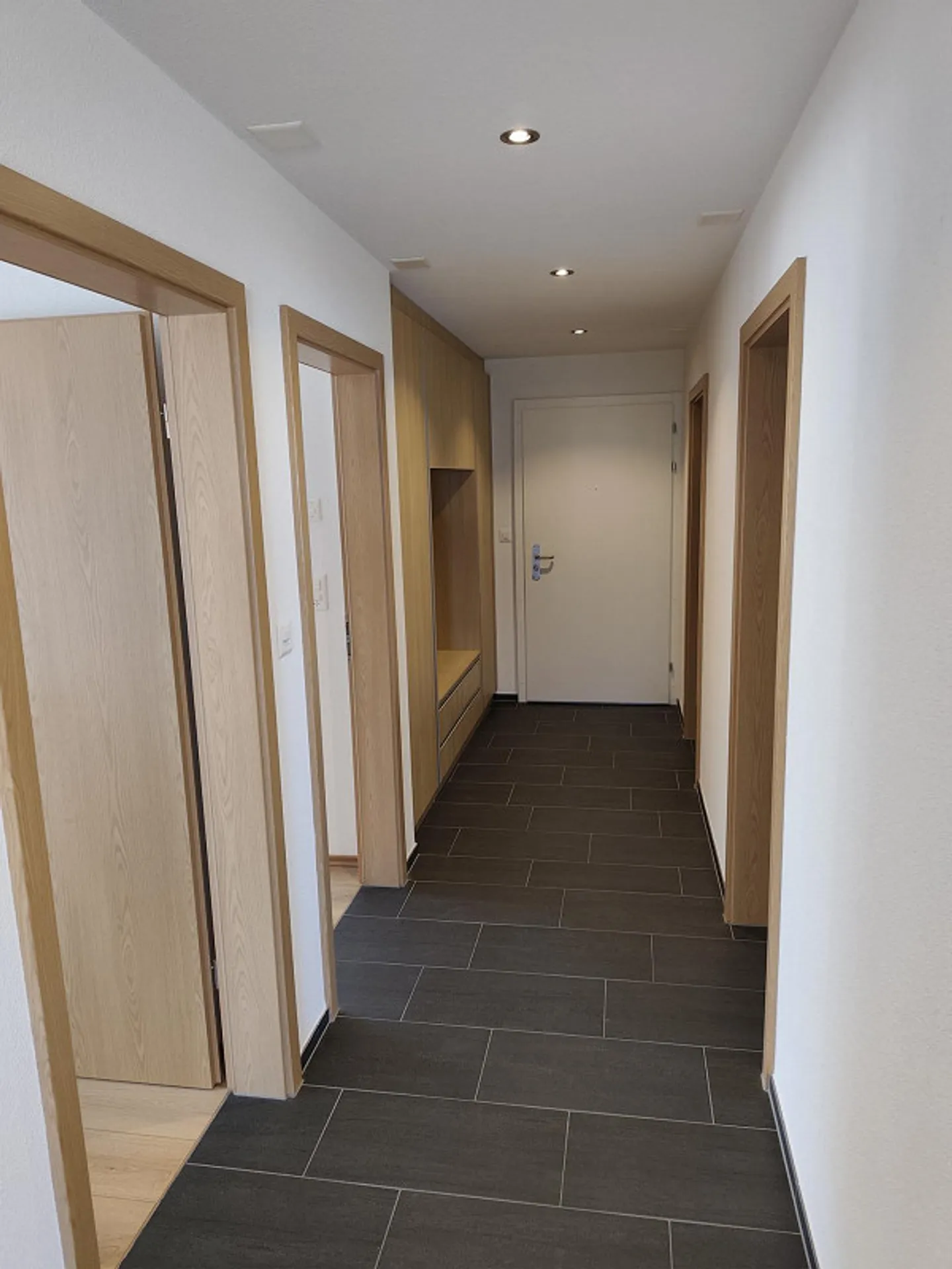 Geräumige Wohnung mit Aussicht - Foto 6 von 11