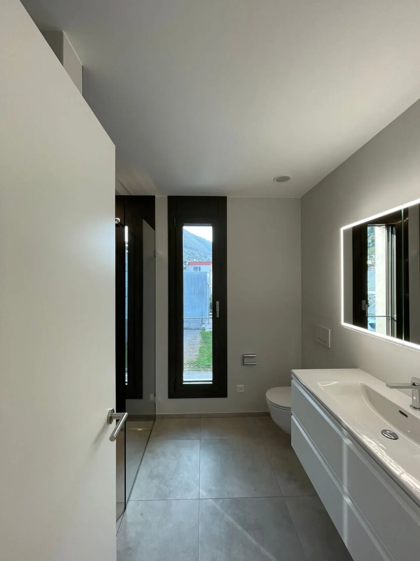 Gordola Apartment 2.5 rooms new - Photo 8 of 10