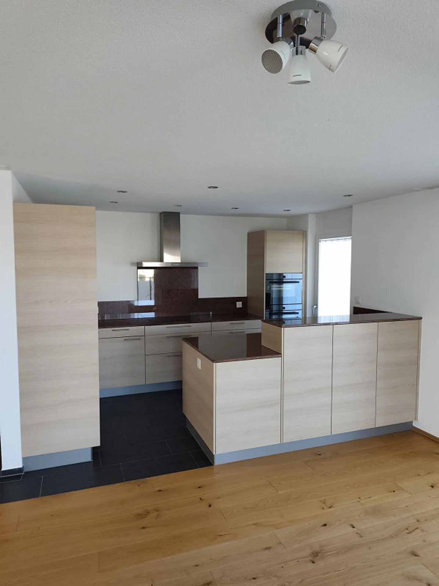 Geräumige Wohnung mit Aussicht - Foto 7 von 11