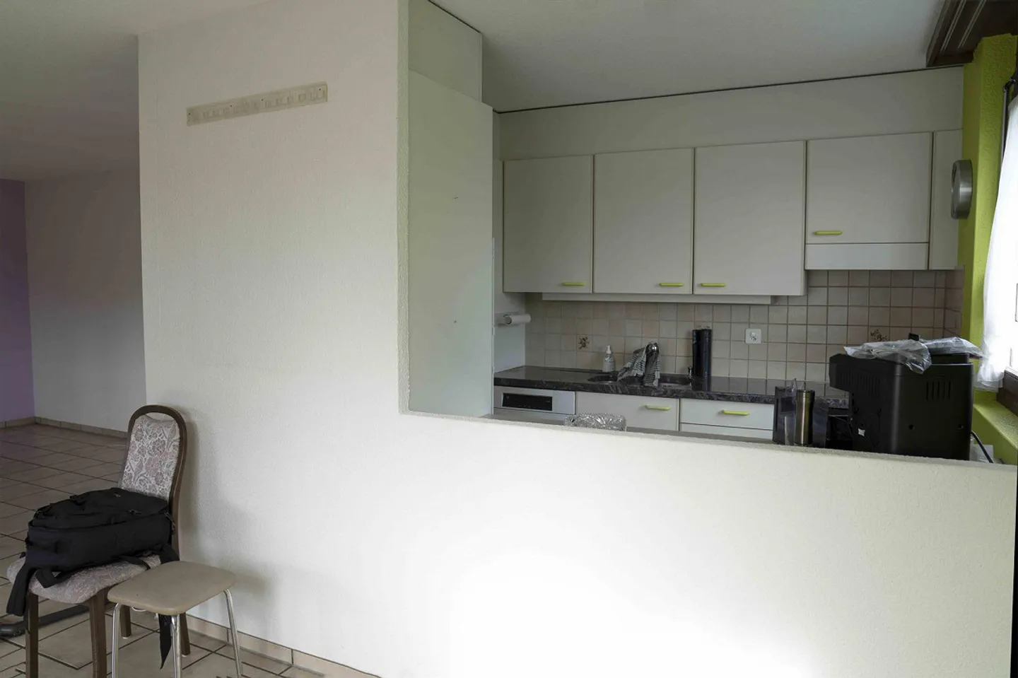 Appartamento 4,5 locali al 1° piano con balcone + 2 posti auto - Foto 17 di 31