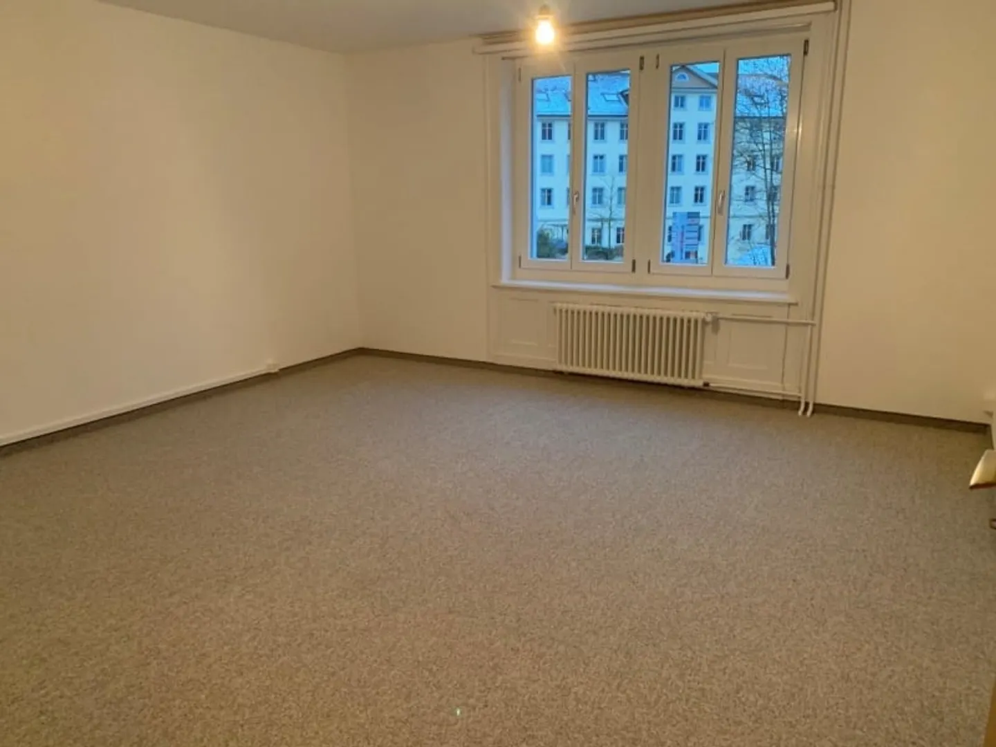 4 1/2 Zimmer-Wohnung im 1.OG - Photo 5 sur 11