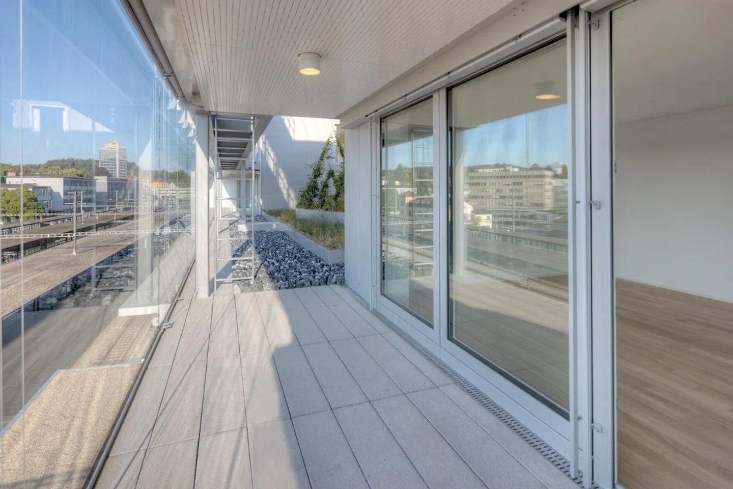 Modernes Apartment mit Annehmlichkeiten - Foto 9 von 11