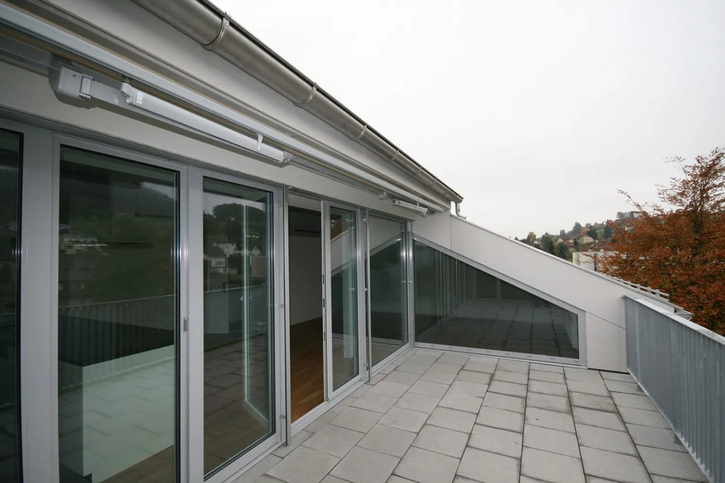 Original 3.5-room penthouse apartment - Photo 3 of 6