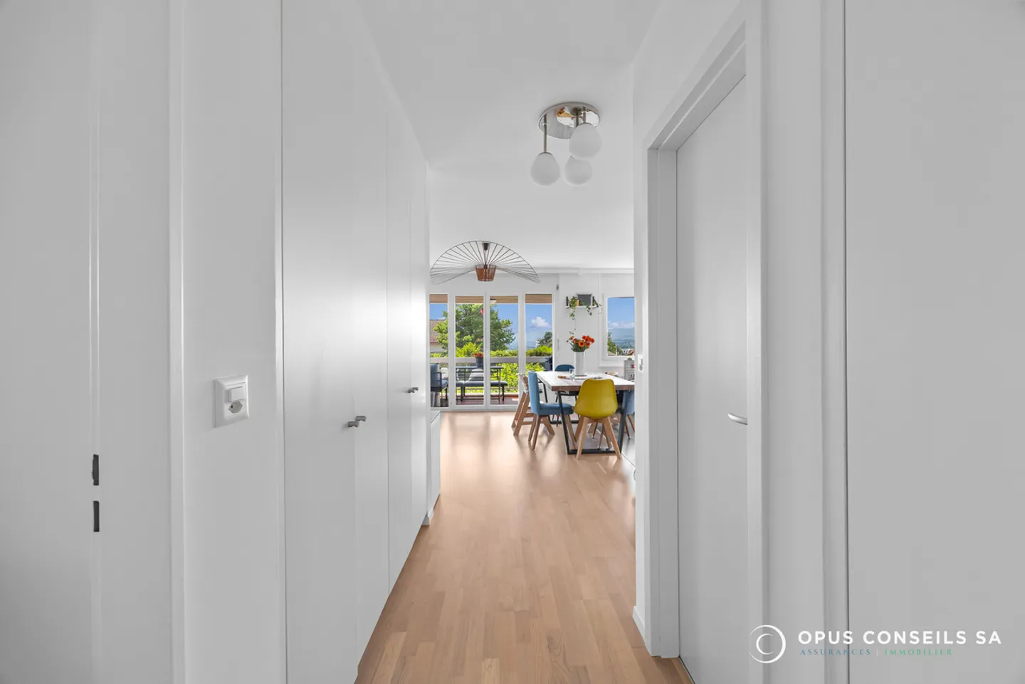 Appartement 4.5 pièces charmant - Photo 3 sur 12