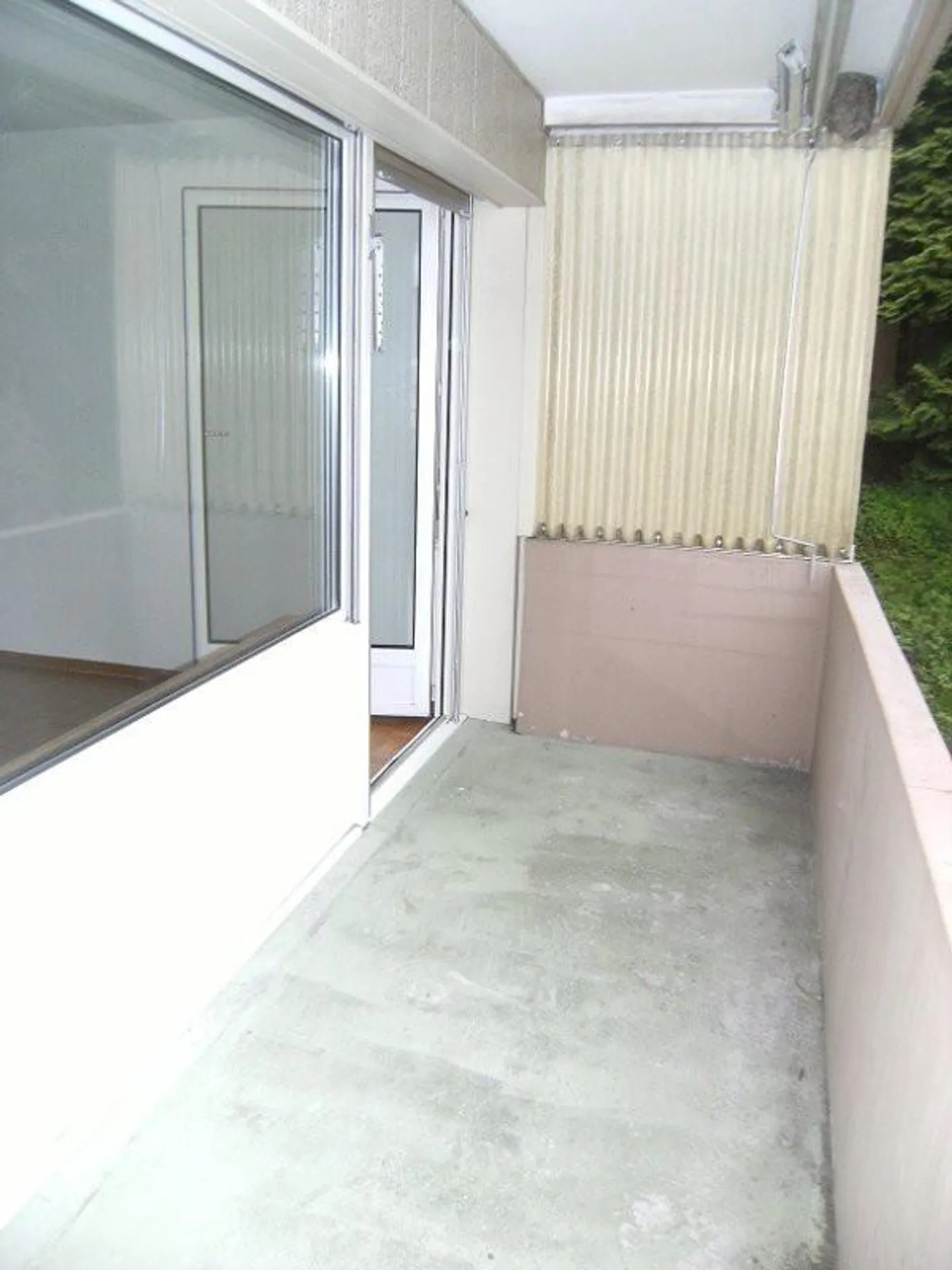 Ottimo appartamento con grande balcone in una posizione centrale e tranquilla! - Foto 11 di 11