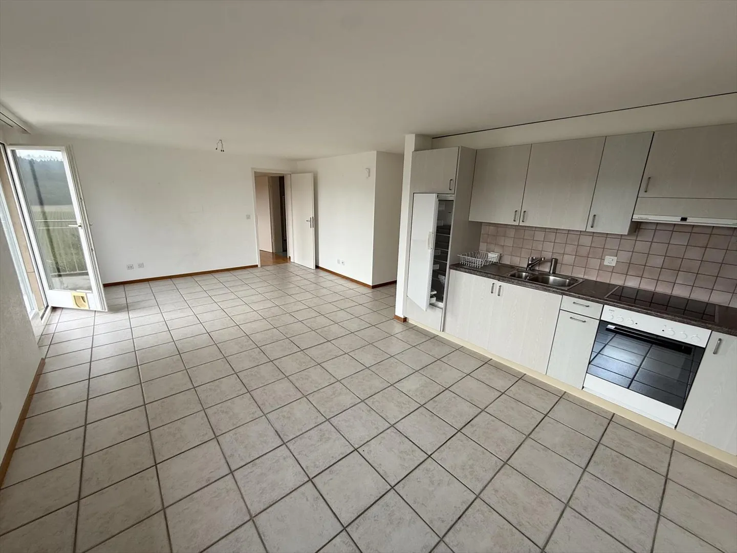 Appartement 2.5 pièces - Photo 2 sur 5